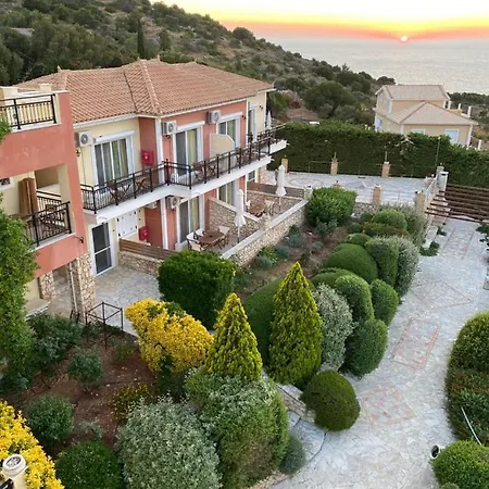 Hotel apartamentowy Lithies Sea View Boutique Koríthion