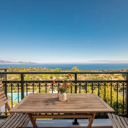 Lithies Sea View Boutique Коритион
