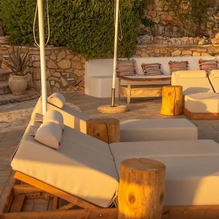 Hotel de apartamente Lithies Sea View Boutique