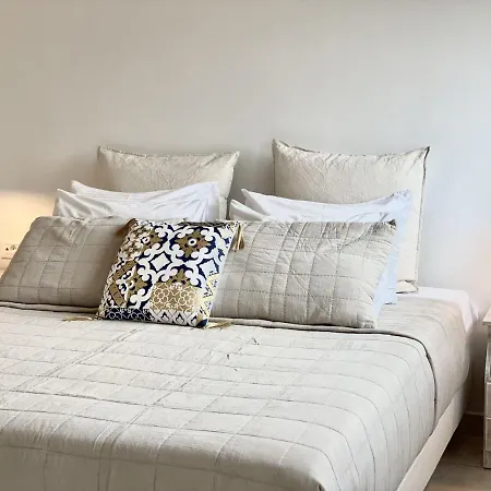 Lithies Sea View Boutique