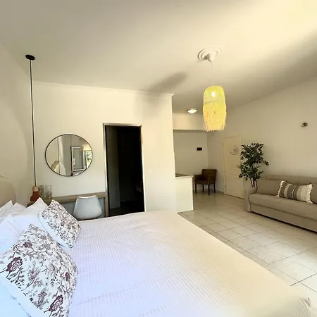 Апарт-отель Lithies Sea View Boutique Коритион
