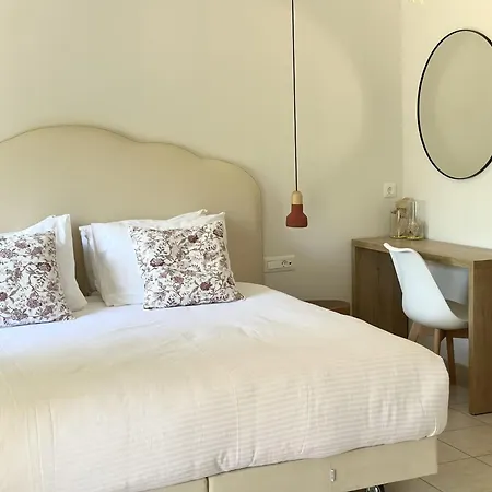 Lithies Sea View Boutique Korithion