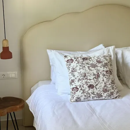 Апарт-отель Lithies Sea View Boutique