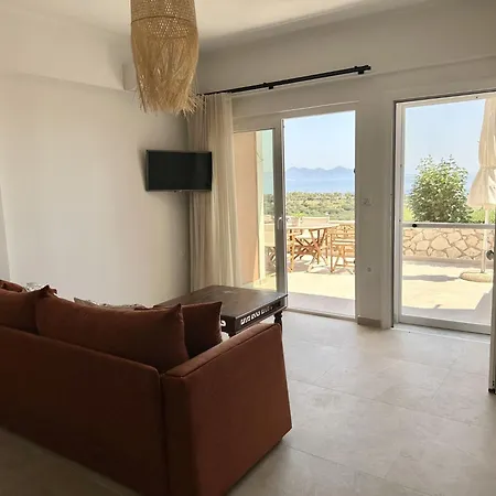 Lithies Sea View Boutique Apartahotel 4*