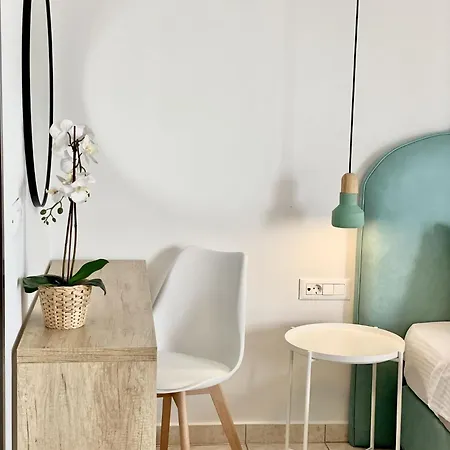 Lithies Sea View Boutique Apart Otel Koríthion