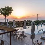 Lithies Sea View Boutique