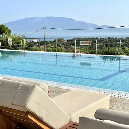 Lithies Sea View Boutique Apartahotel