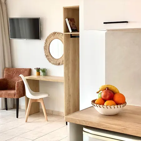 Lithies Sea View Boutique