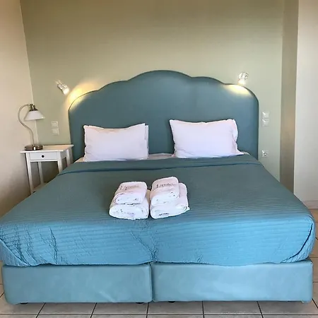 Lithies Sea View Boutique Apartahotel Koríthion