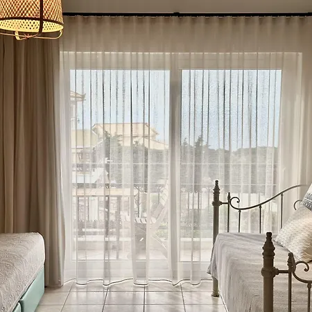 Lithies Sea View Boutique Apartahotel Koríthion